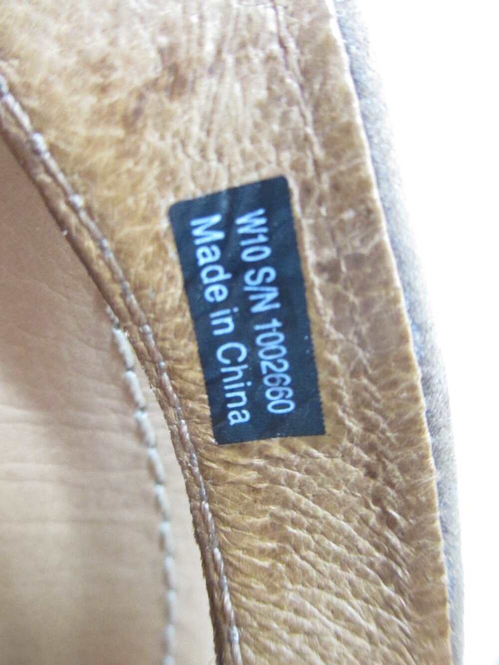 UGG Elyza II Tan/Gold Leather Flip Flop Sandals Comfort Casual Women’s Size 10 - Picture 7 of 8
